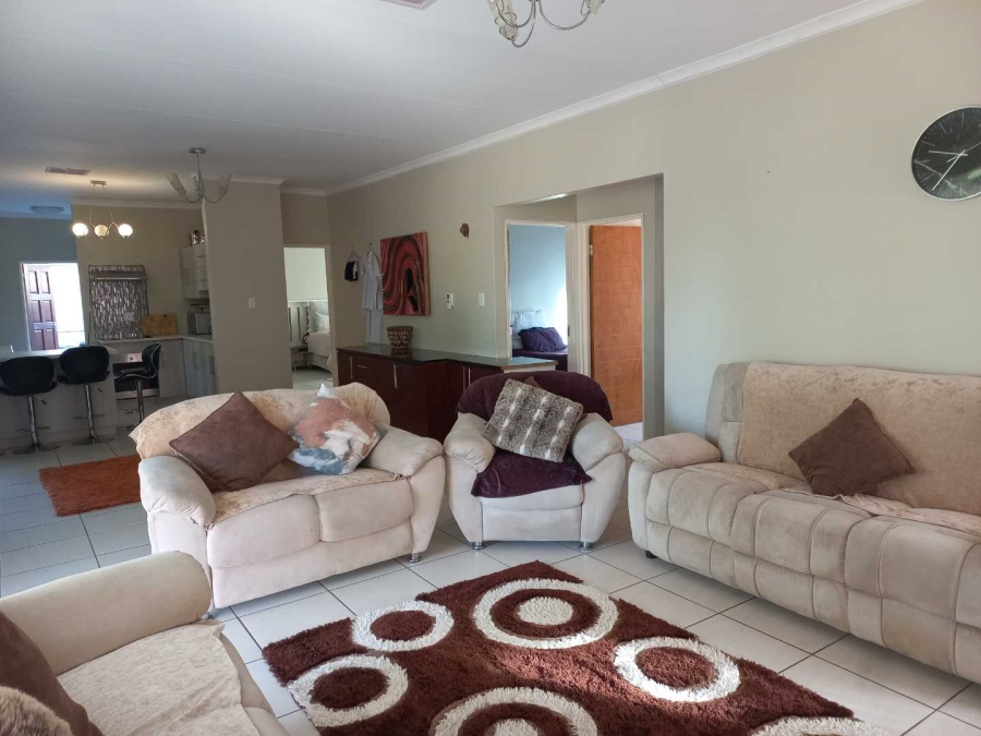 8 Bedroom Property for Sale in Keidebees Northern Cape
